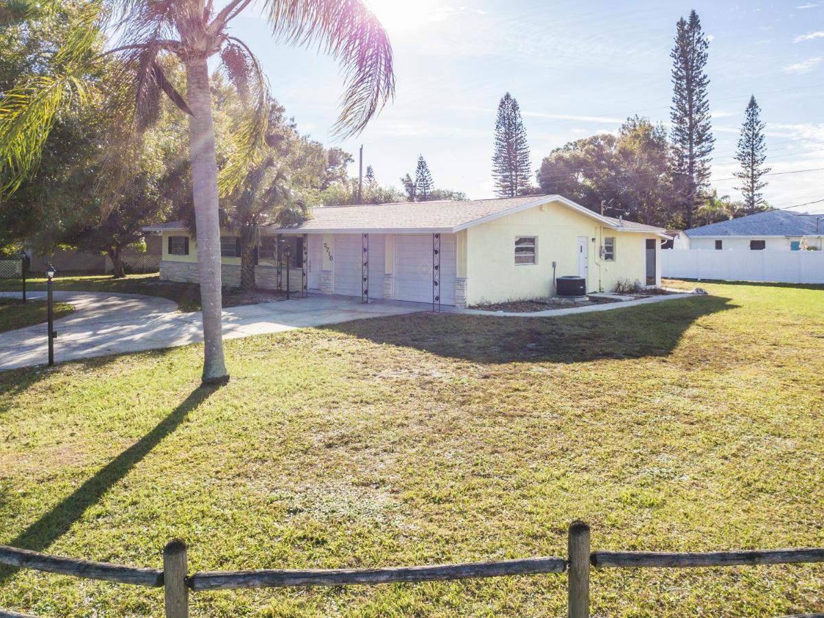 New York Avenue Rancher Sarasota megye Kültér fotó